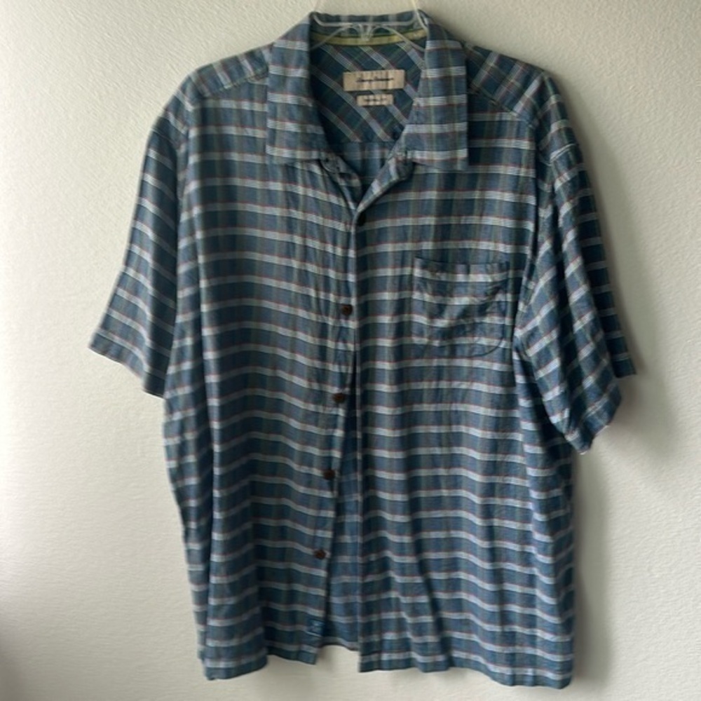 Tommy Bahama shirt XL Plaid 100% Silk short sleeve button up